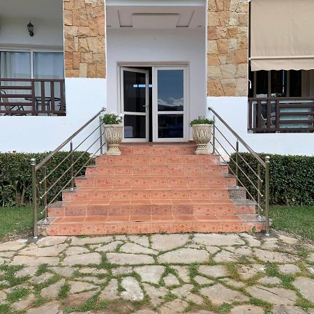 Studio De Luxe Avec Piscine Tétouan Exteriör bild